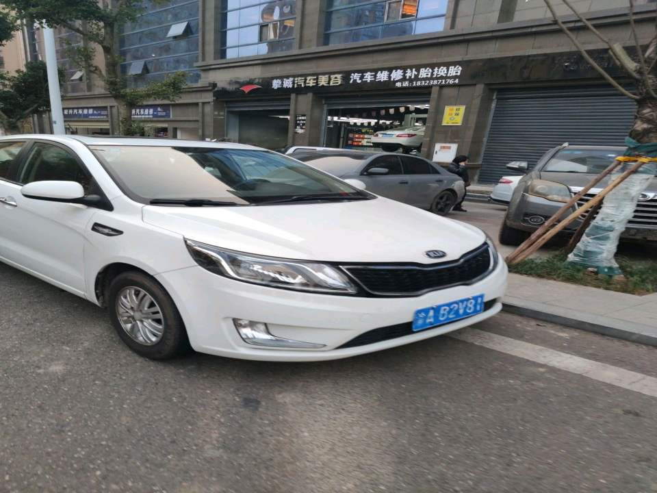 潼之翼汽车美容维修二手车