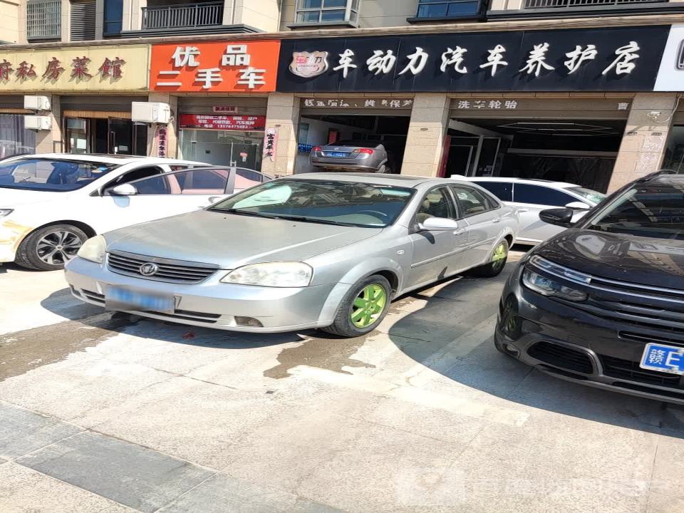 优品二手车(风雨山村综合道)